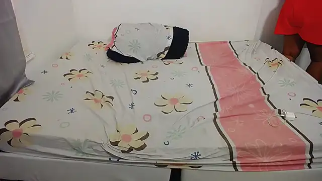 dayanasanz online show from March 2025 09:35:01 PM