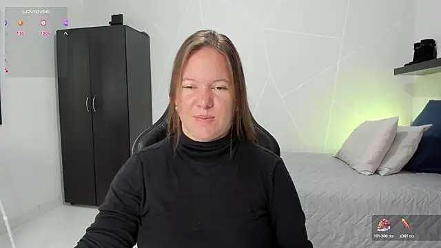 Snapshot of tamy_shine87 chatting on October 2025 04:24:02 PM tamy shine87 online show from October 2025 04:24:02 PM