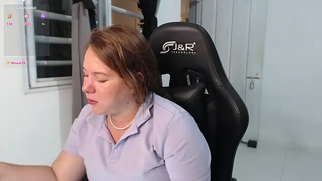 Snapshot of tamy_shine87 chatting on December 2025 11:55:02 PM tamy shine87 online show from December 2025 11:55:02 PM