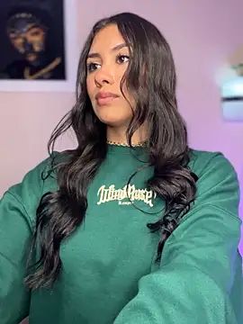 Ambar pe  online show from December 2024 05:53:01 AM