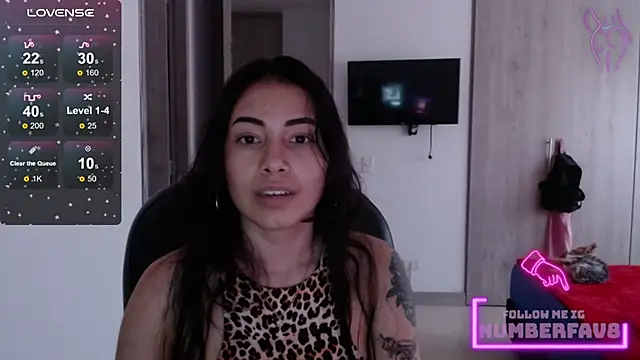 numberfav8 online show from December 2024 10:32:01 PM