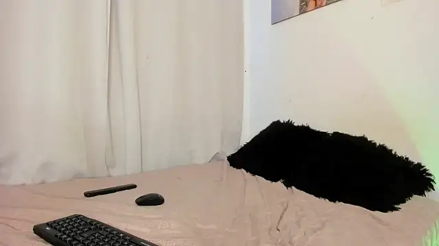 Snapshot of Sarah_Jhonson chatting on February 2026 10:59:02 PM Sarah Jhonson online show from February 2026 10:59:02 PM