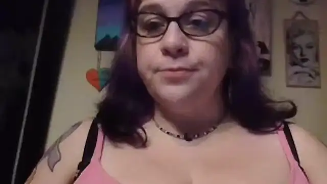 GothyBaby online show from April 2026 10:25:02 PM