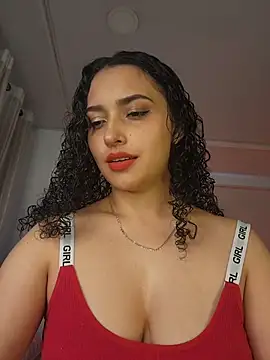 Lucy Marin online show from October 2025 05:59:01 PM