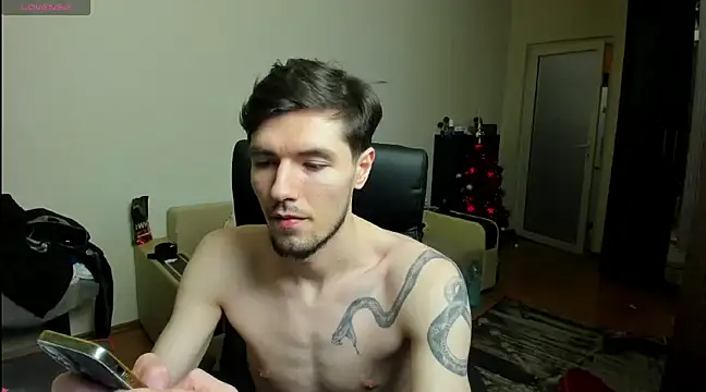 awesomejustin online show from December 2024 03:37:01 AM