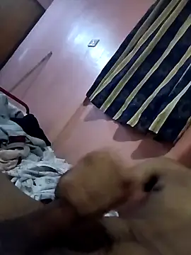 Snapshot of riggijaviersalas chatting on October 2025 06:32:01 PM riggijaviersalas online show from October 2025 06:32:01 PM