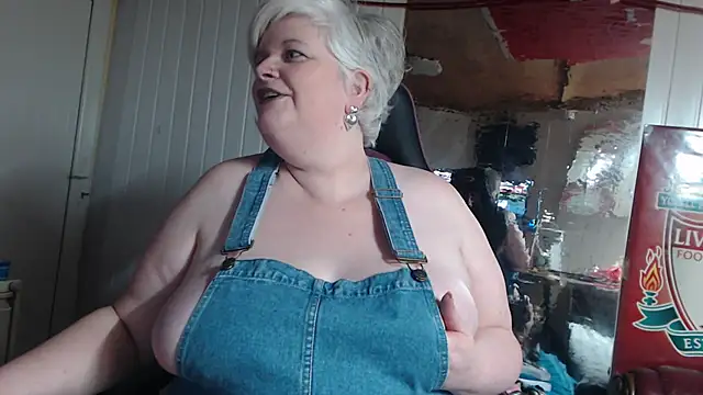 Snapshot of sexychazza16 chatting on December 2024 07:50:02 PM sexychazza16 online show from December 2024 07:50:02 PM