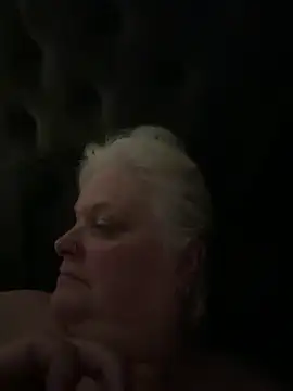 Snapshot of sexychazza16 chatting on September 2025 11:05:01 PM sexychazza16 online show from September 2025 11:05:01 PM