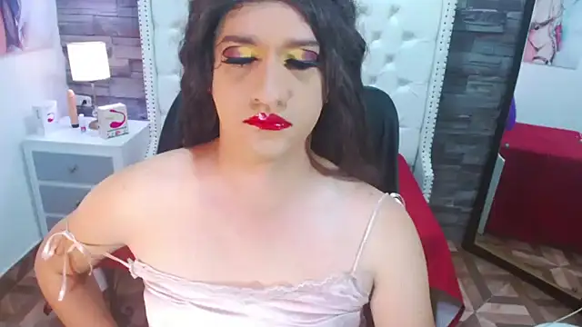 TRINY TS online show from January 2025 08:46:02 PM