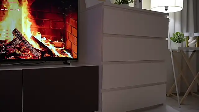 CatchMe1 online show from January 2025 06:39:01 PM