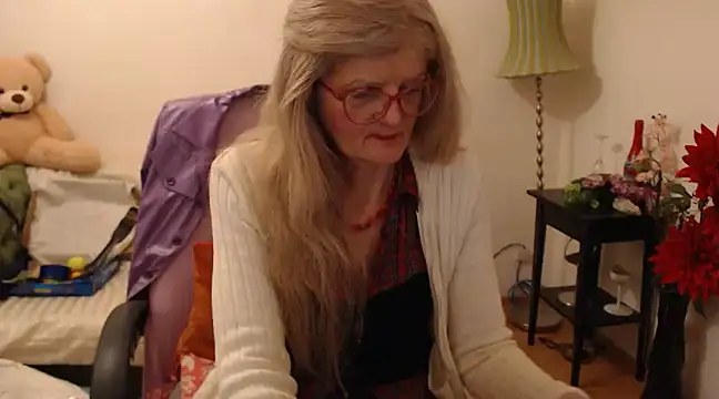 Snapshot of BlairFort chatting on February 2025 03:42:02 PM BlairFort online show from February 2025 03:42:02 PM