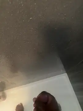 chocolatelongstrokes online show from April 2026 04:14:01 PM