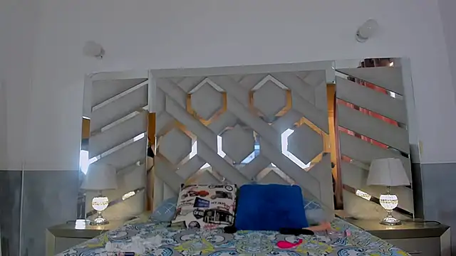 alexandra fire69x online show from March 2026 02:45:01 PM