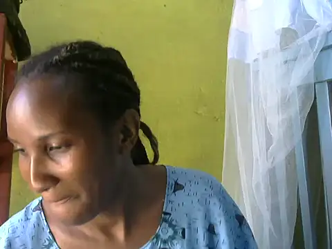 Snapshot of Athena_2019 chatting on October 2025 08:00:02 AM Athena 2019 online show from October 2025 08:00:02 AM