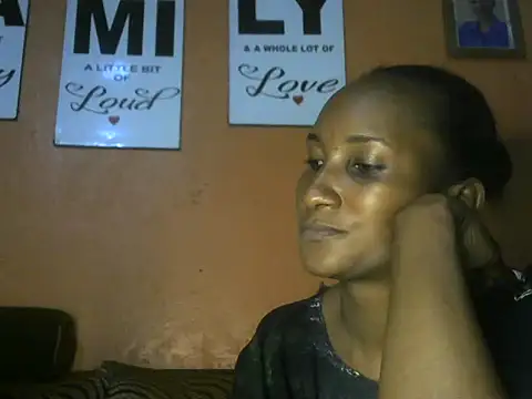 Snapshot of Athena_2019 chatting on July 2026 04:06:01 PM Athena 2019 online show from July 2026 04:06:01 PM