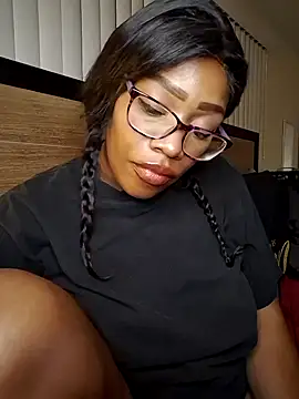 lollycoco online show from December 2025 08:32:02 AM