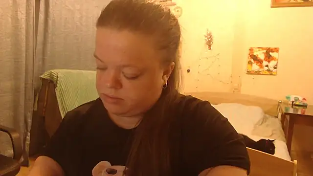 Janiffer MiMi online show from March 2025 04:23:01 PM