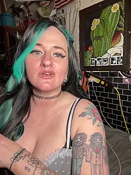 Snapshot of 1-800-FUCKYOU chatting on February 2026 02:39:02 AM 1-800-FUCKYOU online show from February 2026 02:39:02 AM