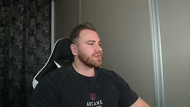 Thori92 online show from January 2026 04:20:01 PM