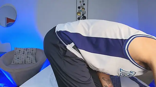 JacoboSwam online show from March 2025 04:02:02 AM