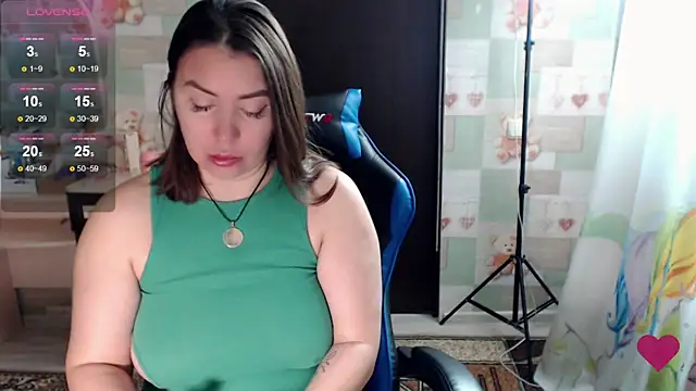 Korolek12 online show from October 2025 04:46:02 AM