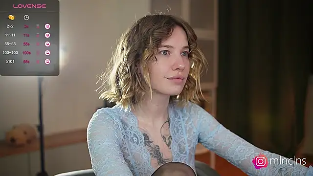 Snapshot of melanielwithu chatting on January 2026 07:11:01 PM melanielwithu online show from January 2026 07:11:01 PM