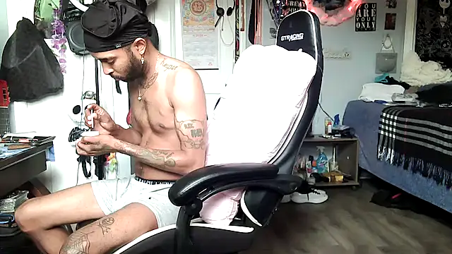 spideyzaddy online show from June 2026 04:22:02 PM