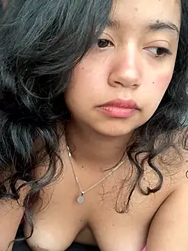 Peach Girll online show from March 2026 03:16:01 PM