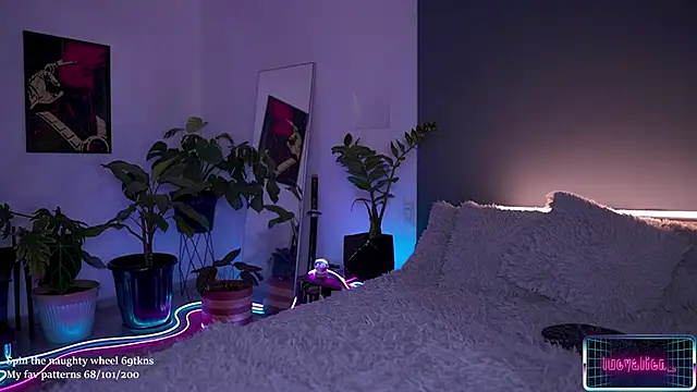 LucyAllenX online show from November 2025 03:58:02 PM