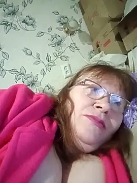 Snapshot of Mirra_Key chatting on February 2025 03:18:02 PM Mirra Key online show from February 2025 03:18:02 PM