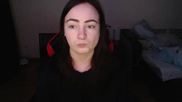 Laralianna online show from February 2026 06:14:01 PM