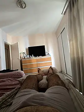 MysterBearMG online show from November 2025 11:27:02 AM