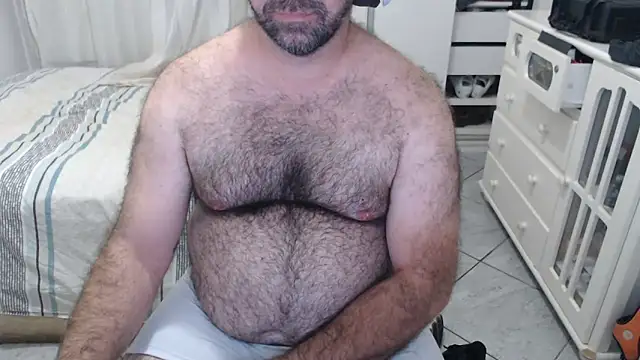 MysterBearMG online show from April 2026 02:51:02 AM