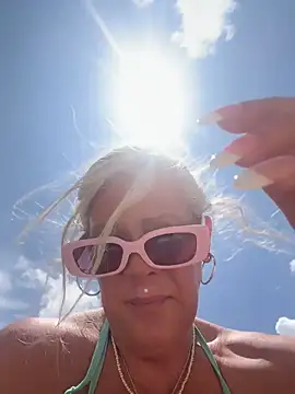 Snapshot of Lexi_Shocker chatting on July 2026 04:49:02 PM Lexi Shocker online show from July 2026 04:49:02 PM