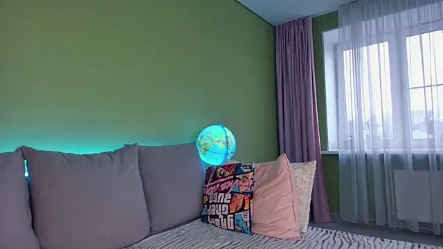 Cuddle Cat online show from February 2025 07:15:02 AM