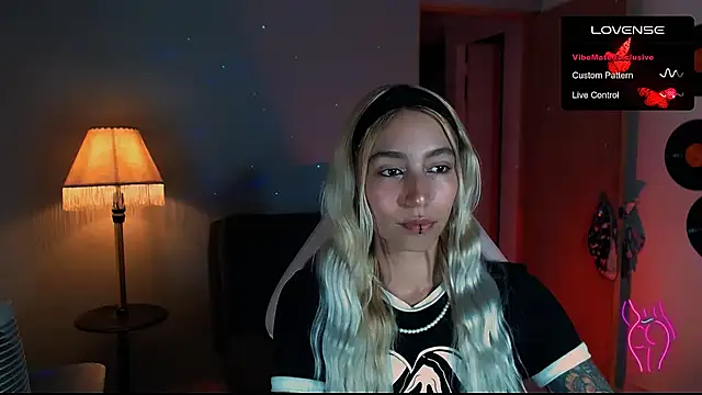 Saucy Jenn online show from January 2025 02:25:01 AM