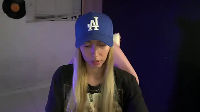 Snapshot of Saucy_Jenn chatting on July 2026 03:48:01 AM Saucy Jenn online show from July 2026 03:48:01 AM