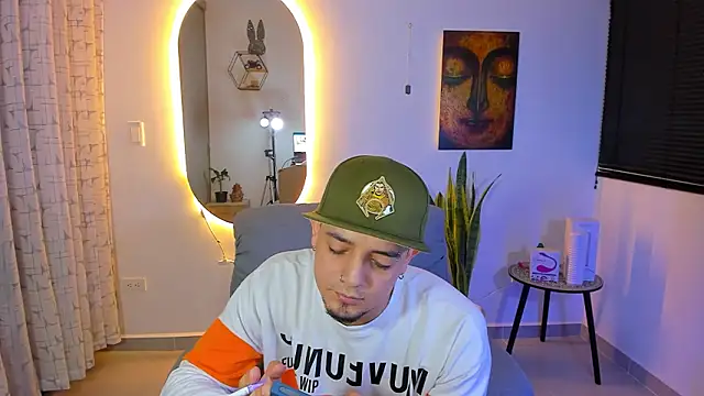 alejandro calderon1 online show from March 2026 05:24:02 AM