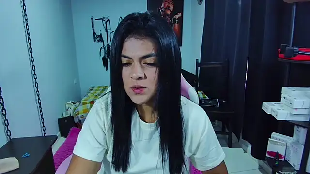 Hannah-grace online show from February 2025 02:05:01 PM