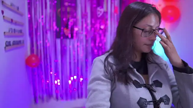 Kyomi chang online show from September 2025 01:16:02 PM