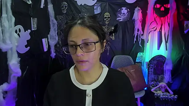 Kyomi chang online show from October 2025 01:34:02 PM