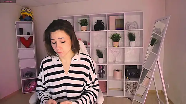 Edenne online show from January 2025 07:59:02 AM