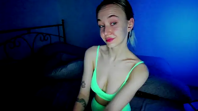Snapshot of SexyCocobutt chatting on February 2025 10:26:02 AM SexyCocobutt online show from February 2025 10:26:02 AM