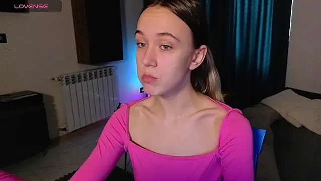 SexyCocobutt online show from November 2025 10:04:02 AM