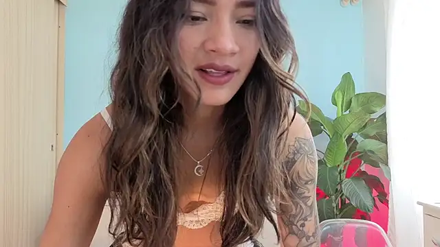 melisa es online show from November 2025 01:21:02 PM