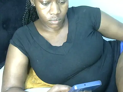 Sweettkendy online show from July 2026 10:02:02 AM