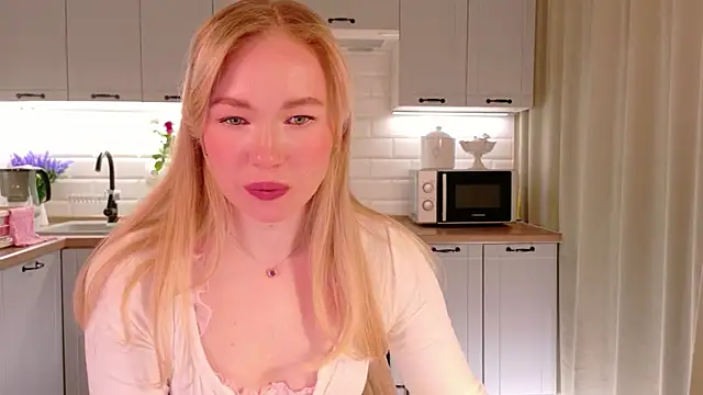 Veronika Mitchel online show from February 2026 04:47:02 PM