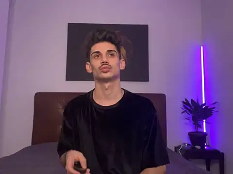 DanielCrush1 online show from January 2025 10:37:02 AM