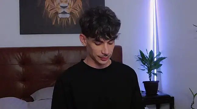 DanielCrush1 online show from February 2025 09:25:01 PM