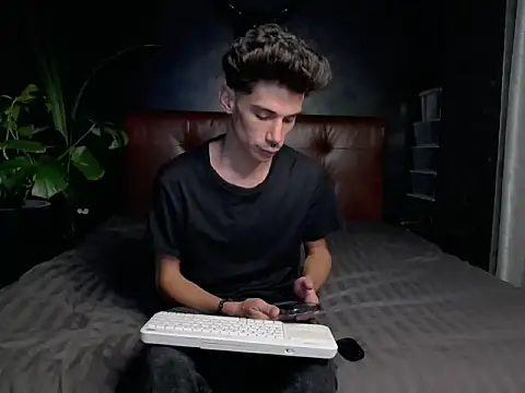 DanielCrush1 online show from October 2025 05:30:01 PM